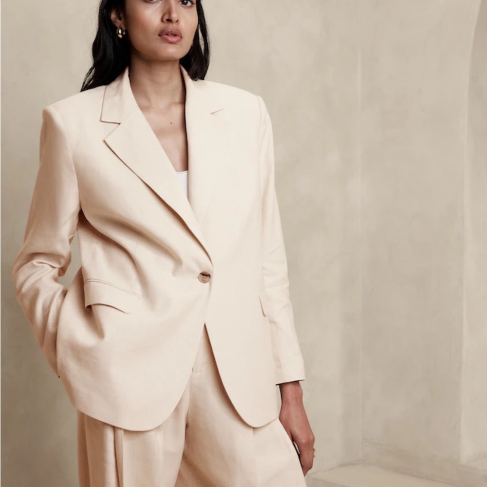 Banana Republic Cream Single-Button Tailored Blazer